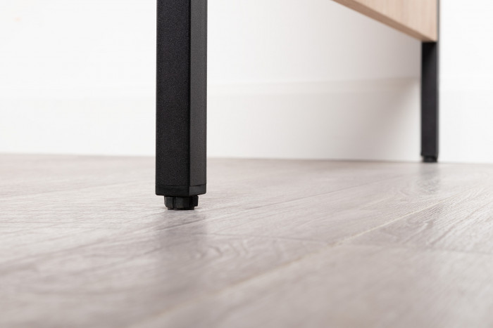 Брюс Стол письменный 12.157, цвет чёрный/Battle rock Santiago/столешница МДФ ель карпатская, ШхГхВ 130х62,6х75 см., универсальная сбока