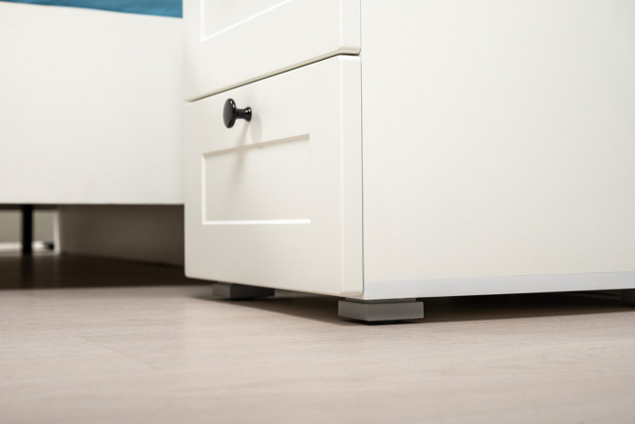 Остин 11.53 Кровать + ортопед + 13.336.02 Шкаф для одежды + 16.152 Тумба прикроватная, белый шагрень/дуб крафт золотой