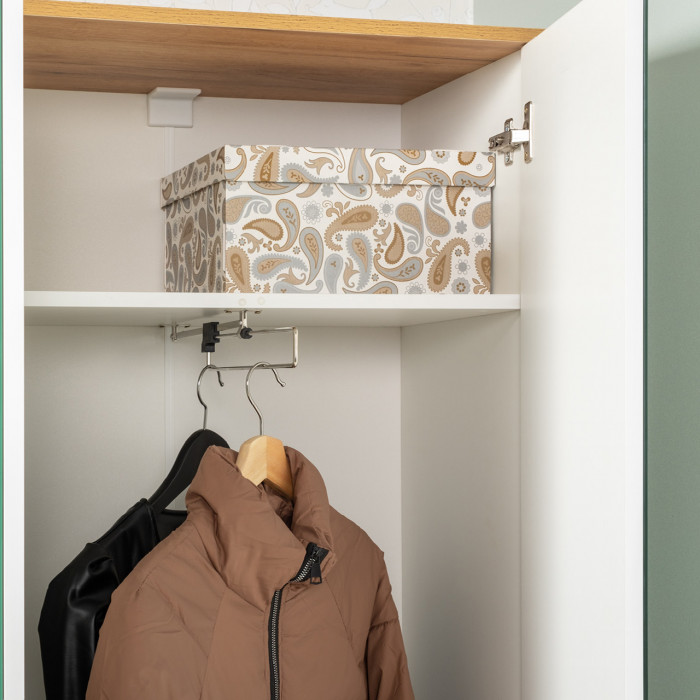 Октава Прихожая 09, цвет белый шагрень/дуб крафт золотой/фасады МДФ белый шагрень, ШхГхВ 129,3х35,4х197,6 см., универсальная сборка