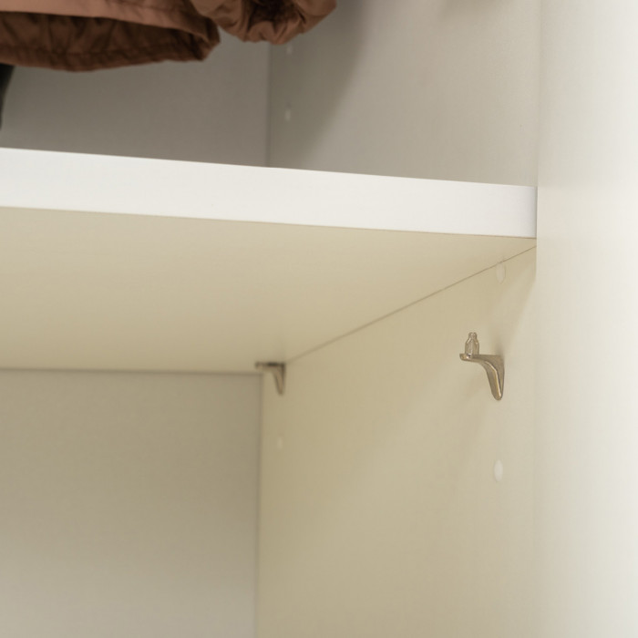 Октава Прихожая 09, цвет белый шагрень/дуб крафт золотой/фасады МДФ белый шагрень, ШхГхВ 129,3х35,4х197,6 см., универсальная сборка