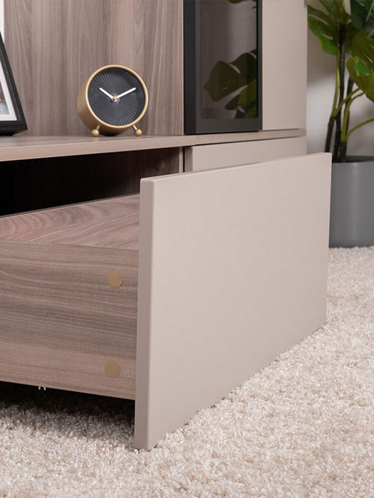Роквуд Тумба под ТВ 16.54.01, цвет корпус ДСП эмили блаш/фасады МДФ крем, ШхГхВ 76,8х36,8х32 см.